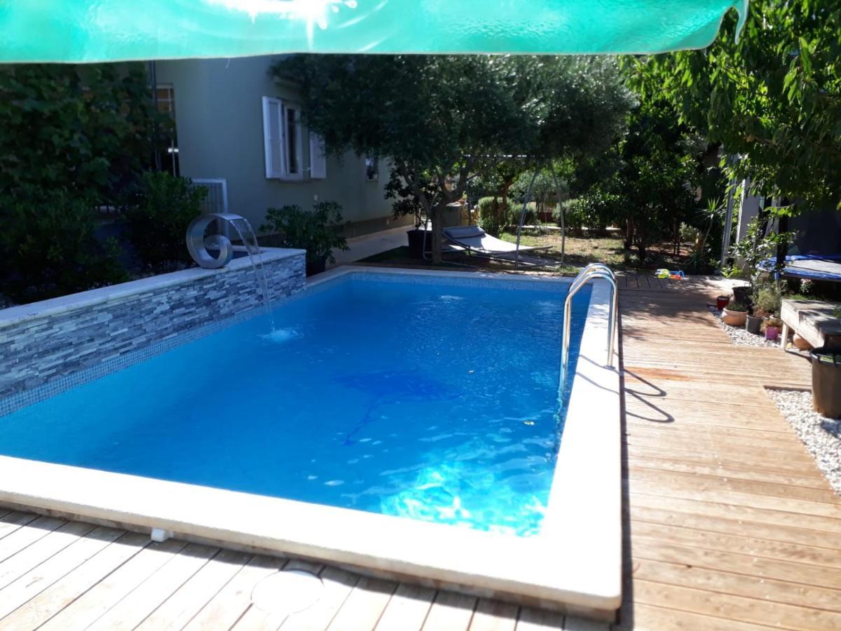 Relax Apartment Pula Ngoại thất bức ảnh
