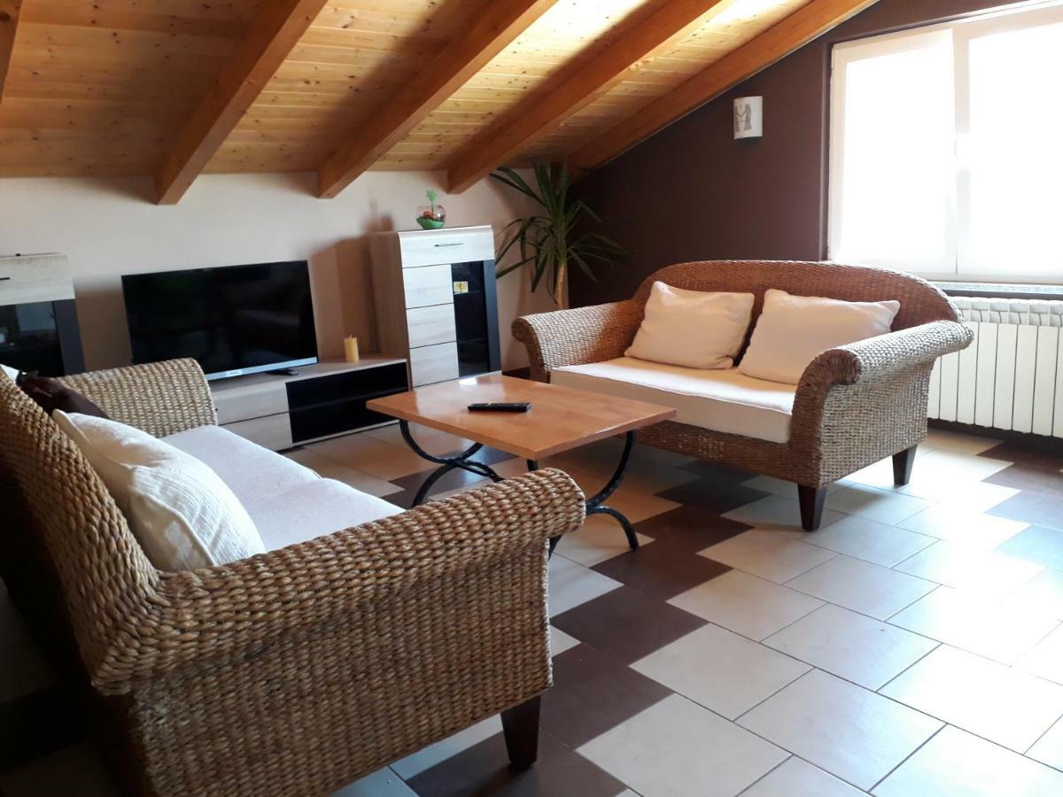 Relax Apartment Pula Ngoại thất bức ảnh